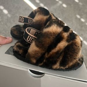 Baby Ugg Fluff Yeah Slides!